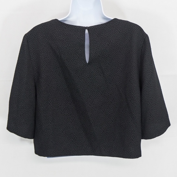 ASTR Textured Crop Top Blouse Keyhole M 0607X - Picture 3 of 4